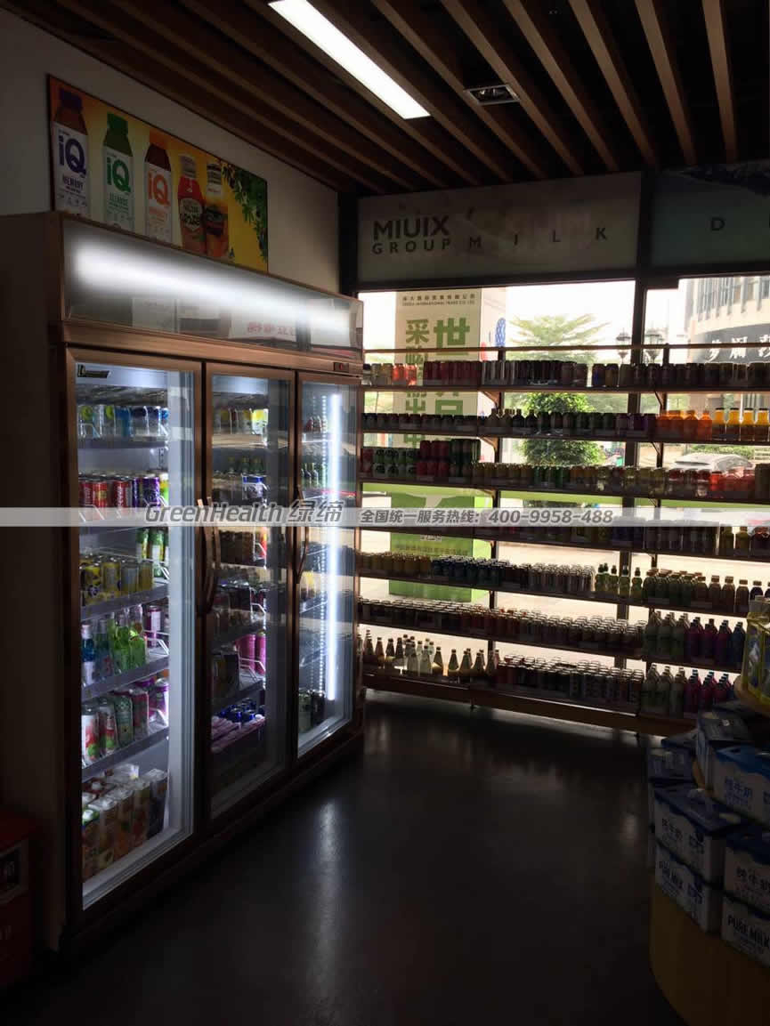 三門(mén)展示柜