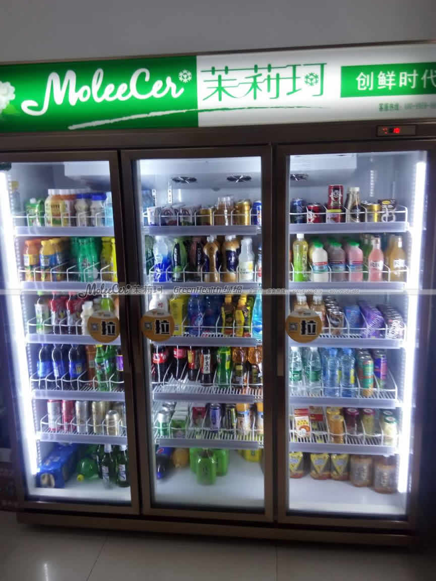 三門(mén)飲料展示柜